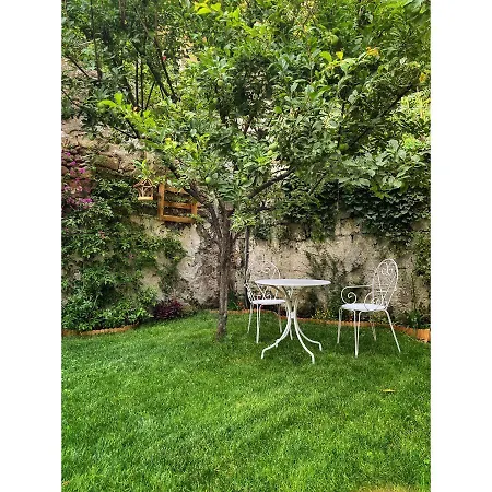 Casa Vayu - Rooms&garden Bed and breakfast